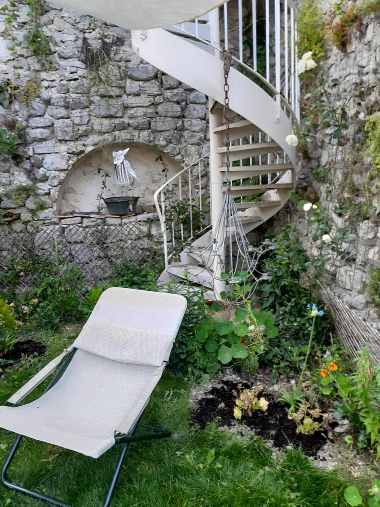 Chambre D'Hotes La Romarine Barnave Экстерьер фото