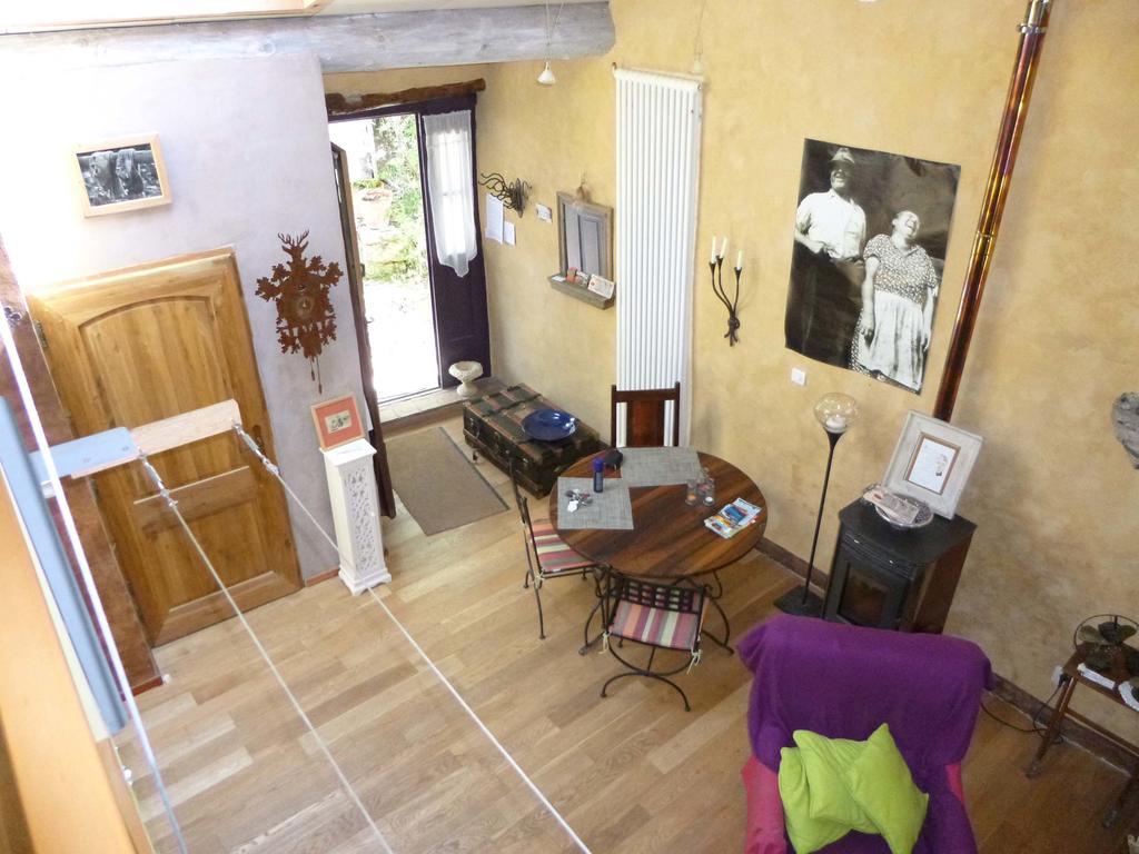 Chambre D'Hotes La Romarine Barnave Экстерьер фото