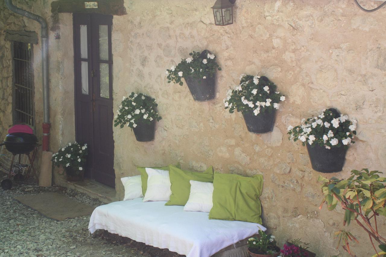 Chambre D'Hotes La Romarine Barnave Экстерьер фото